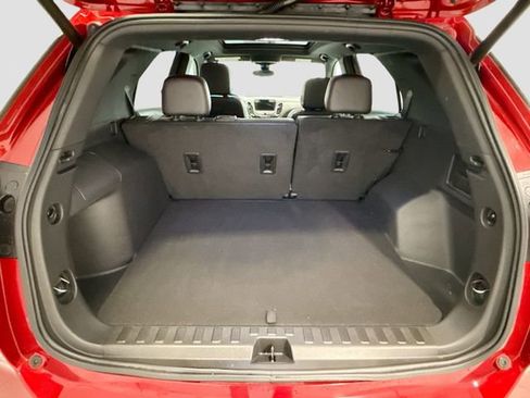 Used 2023 Chevrolet Equinox RS w/ RS Leather Package image 22