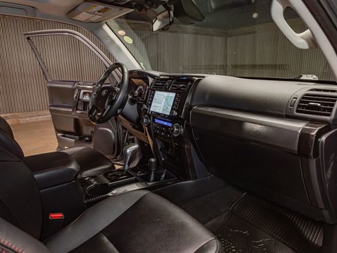 Used 2024 Toyota 4Runner TRD Pro AWD/4WD image 18