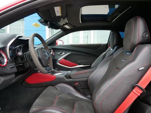 Used 2023 Chevrolet Camaro ZL1 RWD image 7