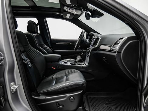 Used 2018 Jeep Grand Cherokee Trackhawk image 50