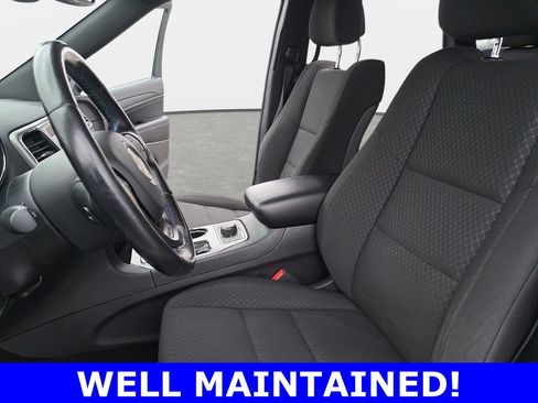 Used 2020 Jeep Grand Cherokee Laredo image 16