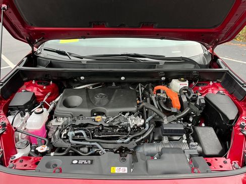 Used 2025 Toyota RAV4 LE image 22