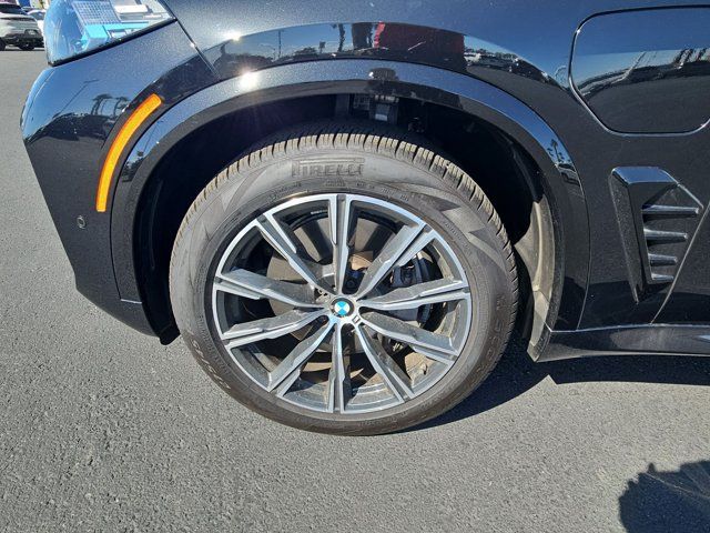 Certified 2026 BMW X5 xDrive50e w/ M Sport Package AWD/4WD image 26