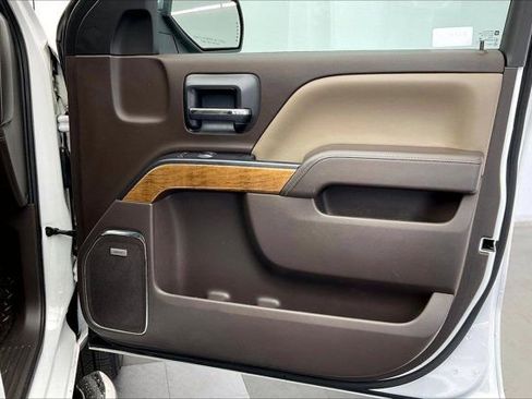 Used 2015 Chevrolet Silverado 1500 LTZ image 24