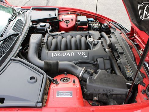 Used 2000 Jaguar XK8 Convertible RWD image 11
