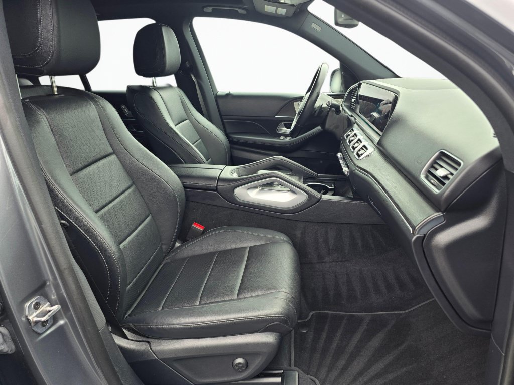 Used 2023 Mercedes-Benz GLE 350 4MATIC w/ 3rd Row Seat Package image 28