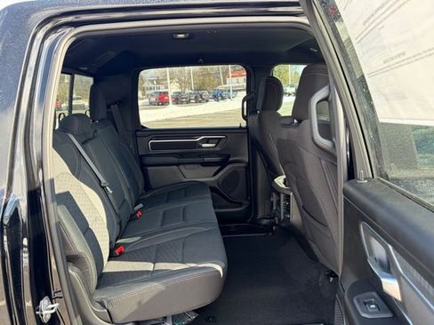 New 2026 RAM 1500 4x4 Crew Cab image 29