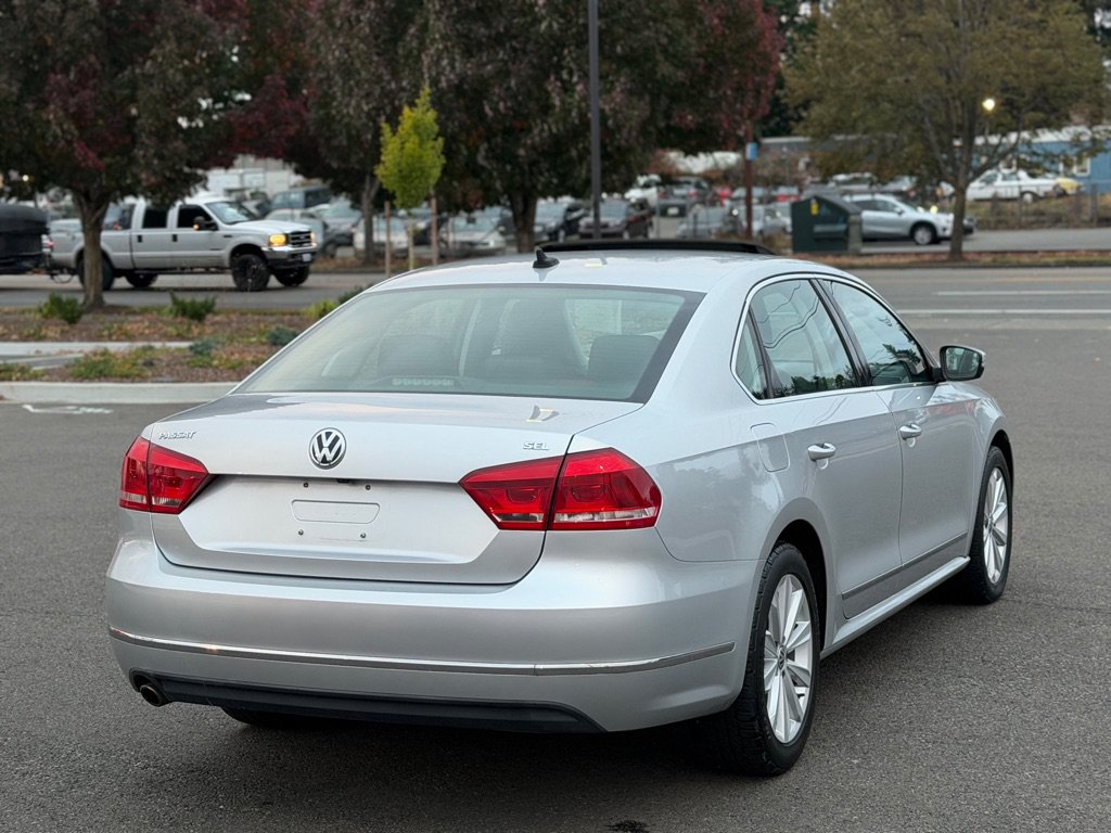Used 2013 Volkswagen Passat 2.5 SEL Premium FWD image 7