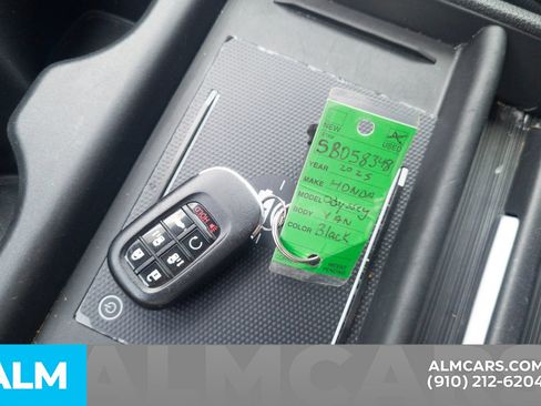 Used 2025 Honda Odyssey Sport-L image 32