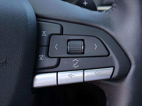 Certified 2023 Cadillac CT4 Premium Luxury image 18