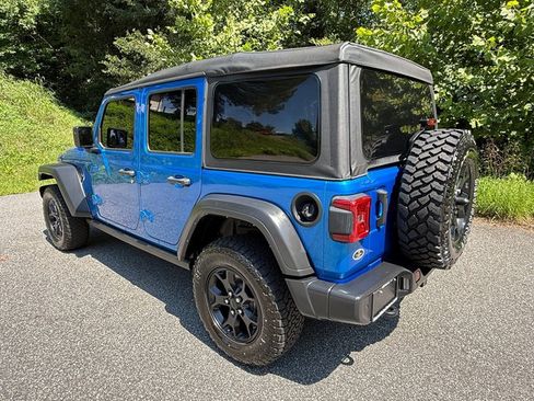 Used 2021 Jeep Wrangler Unlimited Sport AWD/4WD image 8