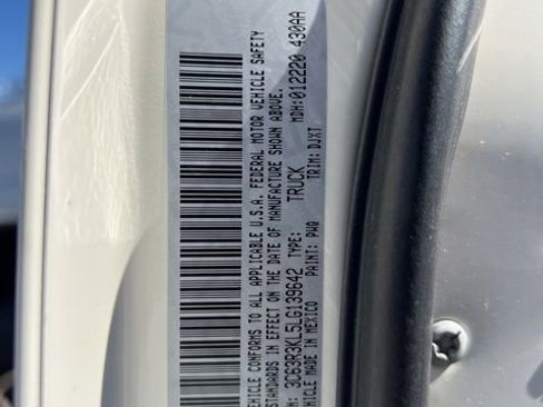 Used 2020 RAM 3500 Limited image 35