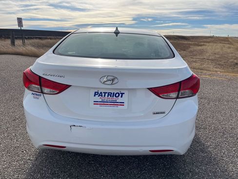 Used 2012 Hyundai Elantra Limited image 6