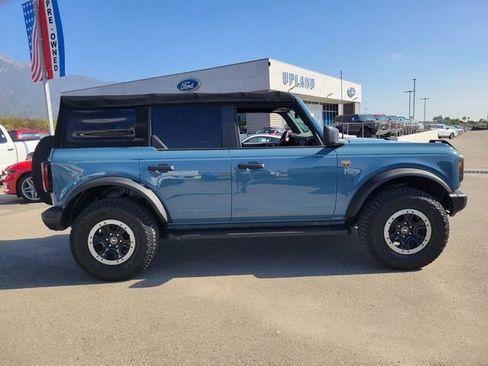 Used 2022 Ford Bronco Badlands w/ Sasquatch Package image 7