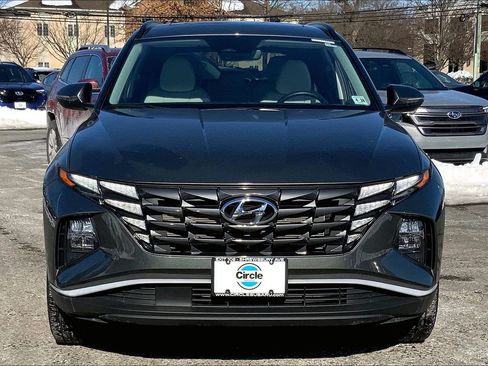 Used 2023 Hyundai Tucson SEL w/ Convenience Package image 3
