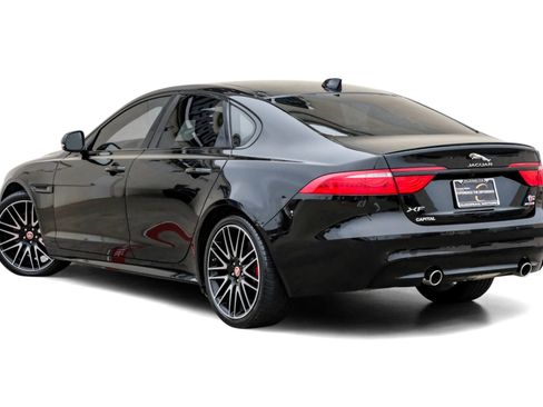 Used 2017 Jaguar XF S image 10