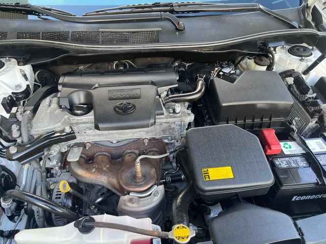 Used 2012 Toyota Camry LE FWD image 29