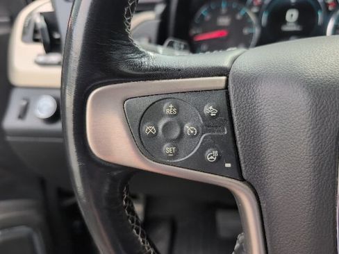 Used 2018 GMC Yukon Denali w/ Open Road Package AWD/4WD image 15
