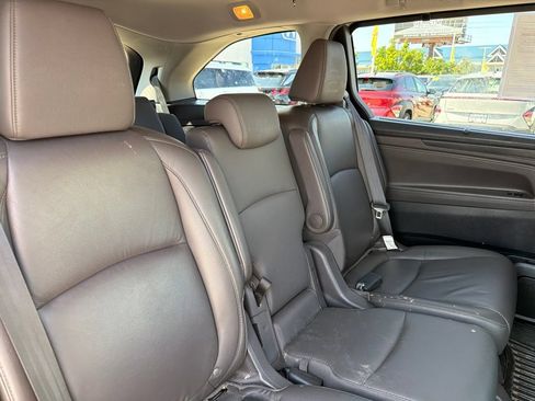Used 2019 Honda Odyssey EX-L image 12
