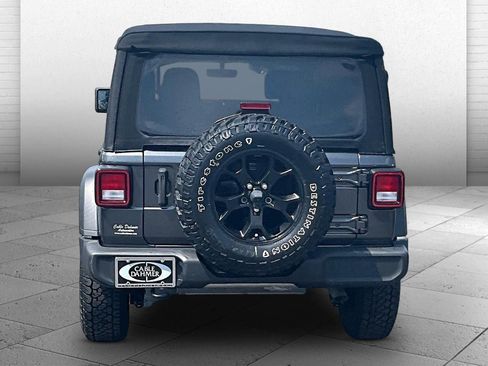 Used 2022 Jeep Wrangler Unlimited Sport AWD/4WD image 3