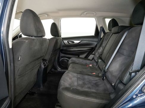 Used 2015 Nissan Rogue SV image 20