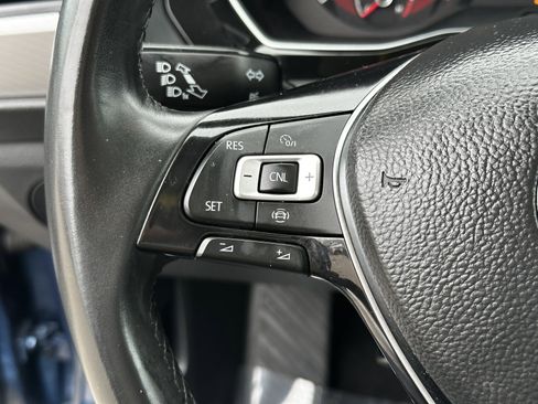 Used 2019 Volkswagen Jetta SE image 25