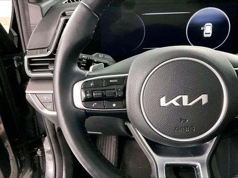 Used 2024 Kia Sportage SX Prestige image 11