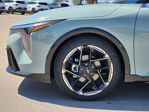New 2026 Kia K4 GT-Line FWD image 5