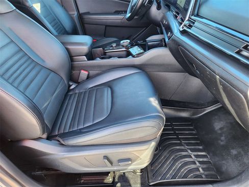 Used 2023 Kia Sportage SX Prestige image 14