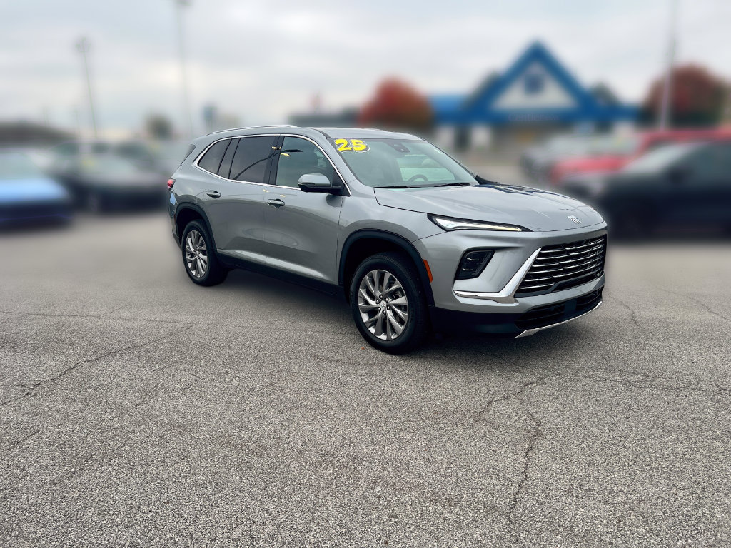 Used 2025 Buick Enclave Preferred w/ Power Package FWD image 11