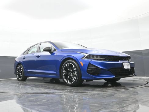 Used 2023 Kia K5 GT-Line AWD/4WD image 38