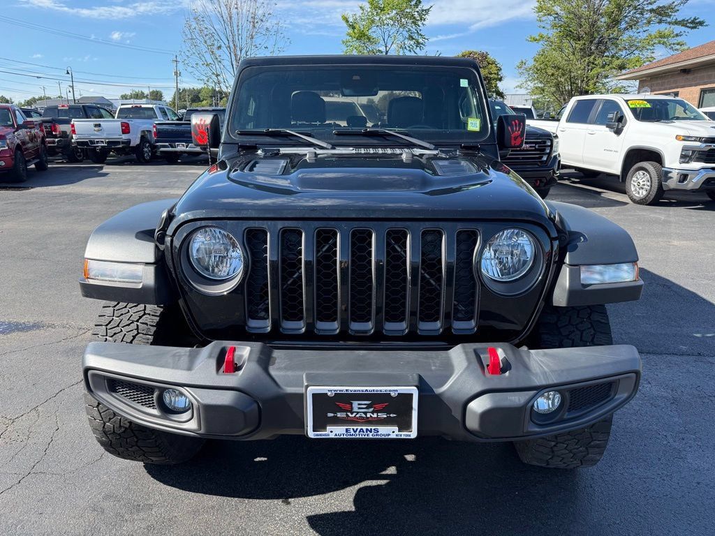 Used 2021 Jeep Gladiator Rubicon AWD/4WD image 2