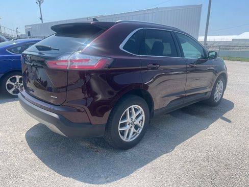 Used 2021 Ford Edge SEL w/ Convenience Package AWD/4WD image 5