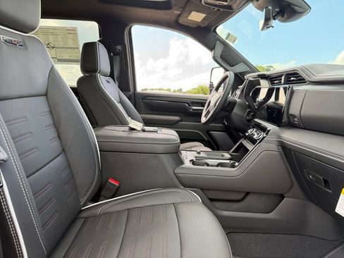 New 2026 GMC Sierra 2500 AT4X AWD/4WD image 42