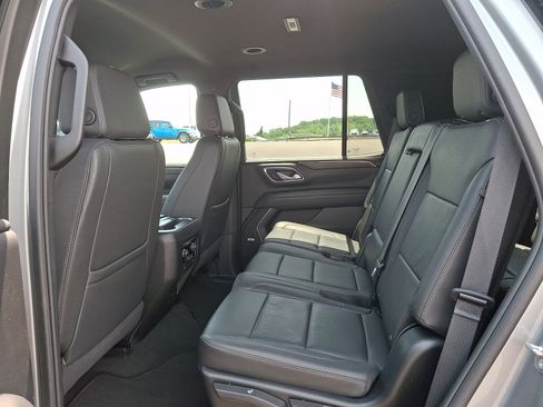 Used 2024 Chevrolet Tahoe LT AWD/4WD image 11