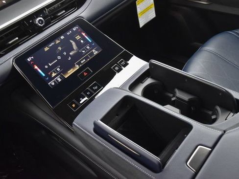 New 2026 INFINITI QX80 4WD w/ Sport Exterior Package image 35