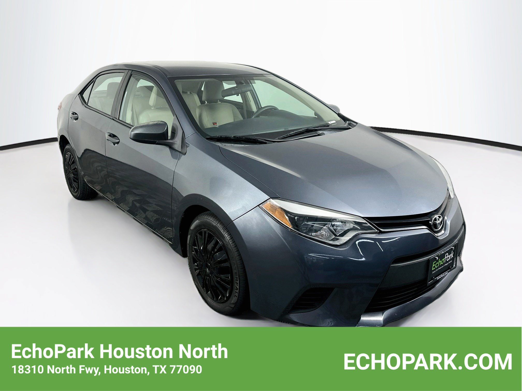 Used 2014 Toyota Corolla LE FWD image 1