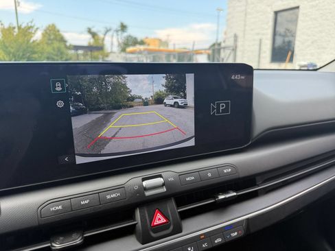 Used 2025 Kia K4 FWD image 21