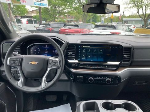 New 2026 Chevrolet Silverado 1500 LT AWD/4WD image 11