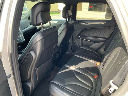Used 2017 Lincoln MKC Premiere image 11