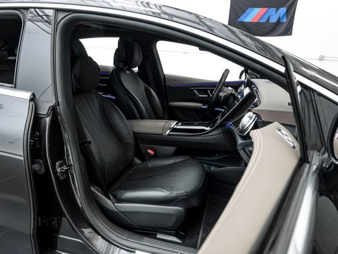 Used 2023 Mercedes-Benz EQS 450+ Sedan image 27