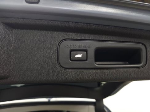 Used 2024 Honda Odyssey Elite image 10