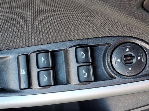 Used 2014 Ford Focus SE w/ Equipment Group 201A image 11