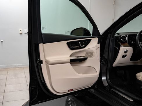 Certified 2026 Mercedes-Benz GLC 300 4MATIC image 26