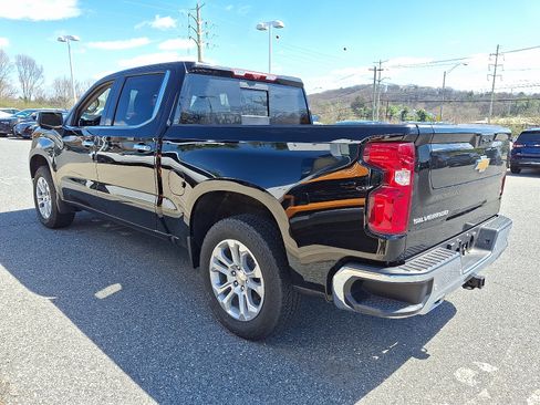 Used 2026 Chevrolet Silverado 1500 LTZ w/ LTZ Premium Package AWD/4WD image 5
