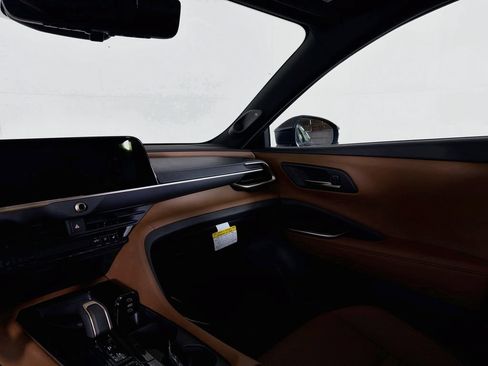 New 2026 Toyota Crown Signia AWD/4WD image 20