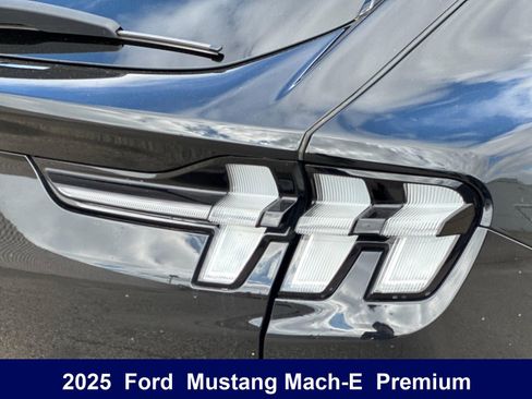 Used 2025 Ford Mustang Mach-E Premium w/ Interior Protection Package AWD/4WD image 36