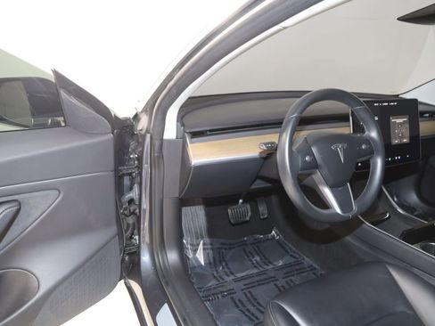 Used 2018 Tesla Model 3 Long Range image 49