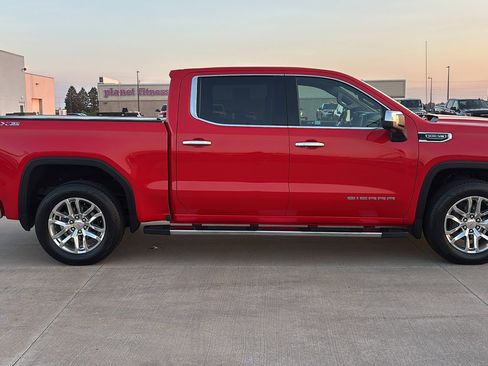 Used 2019 GMC Sierra 1500 SLT w/ SLT Premium Plus Package image 10