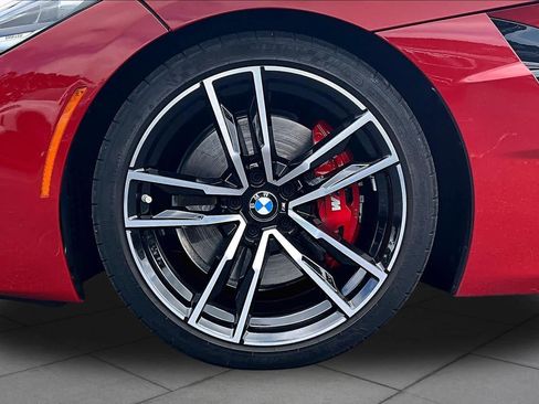 Used 2021 BMW Z4 M40i w/ Executive Package RWD image 11